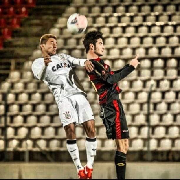 Post 10 by Gabriel Henrique Bonet on Instagram (image)