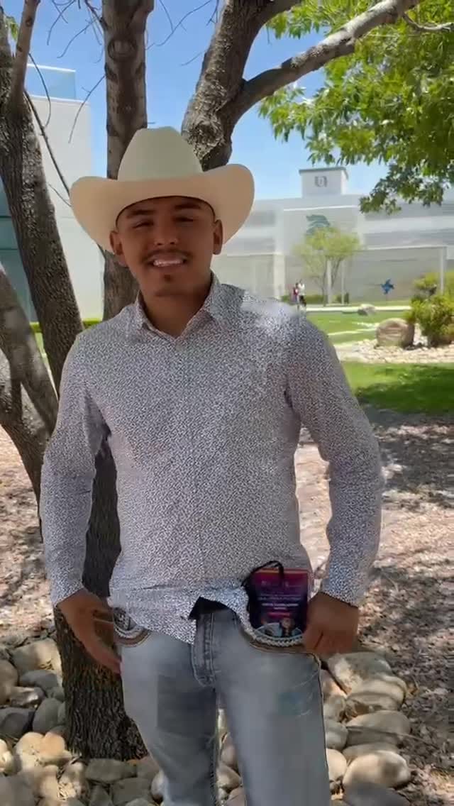 Post 6 by Jóvenes Veterinarios MX on Instagram (video)