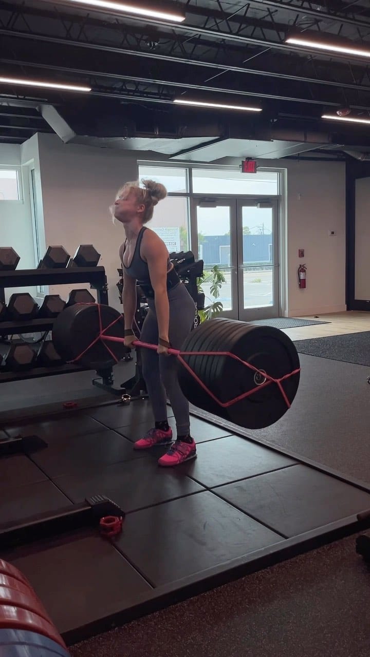 Post 9 by HERculeS on Instagram (video)