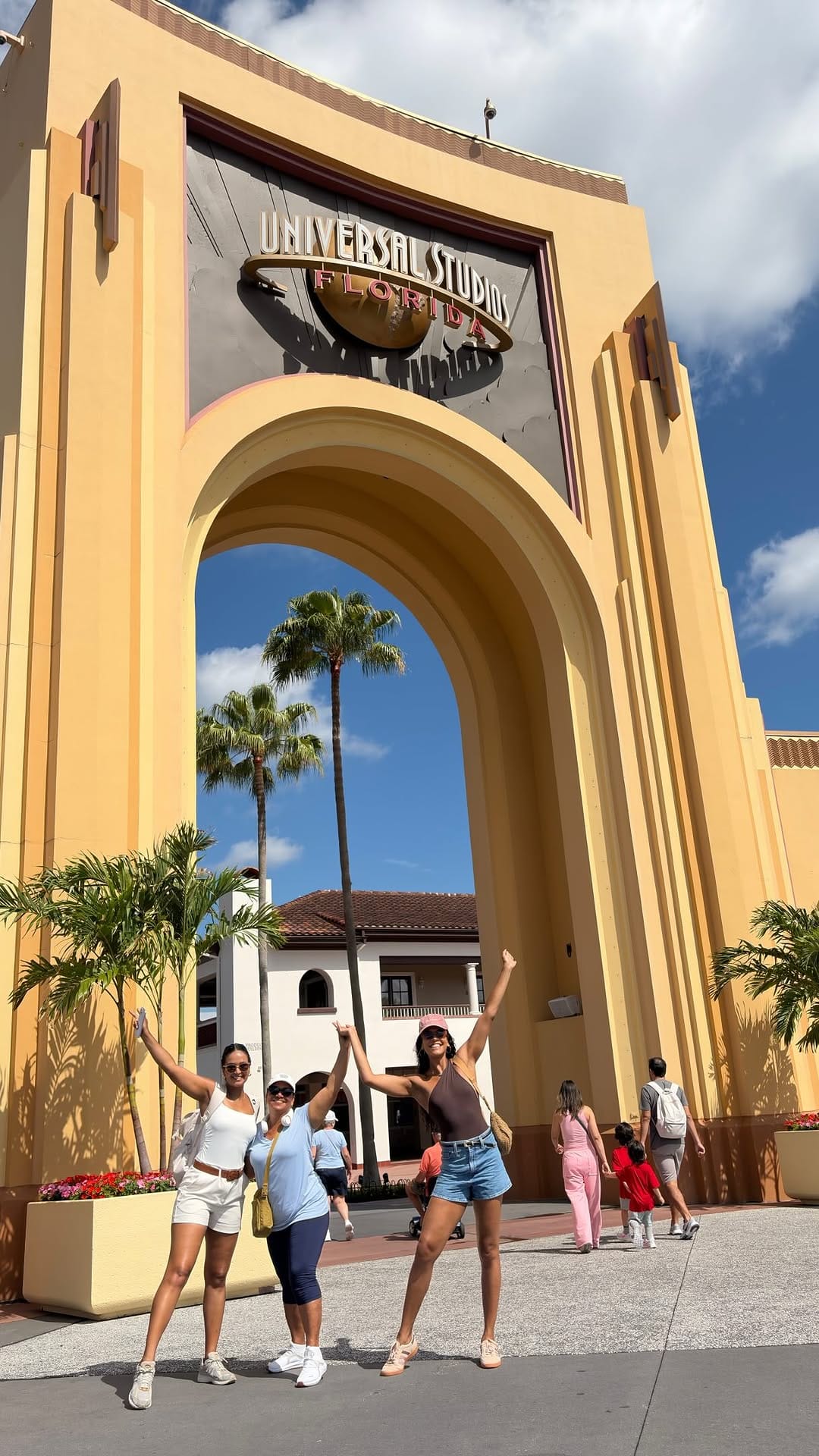 Post 4 by Amanda Campos on Instagram (video)