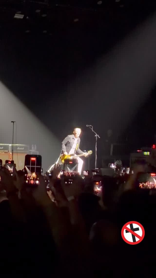 Post 5 by Daniel Almeida on Instagram (video)