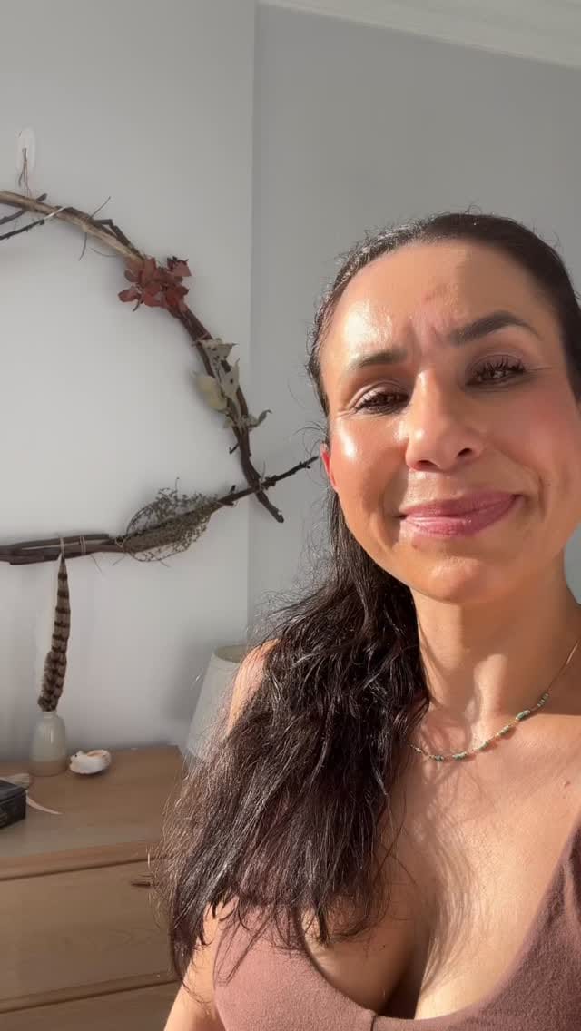 Post 2 by Natalia | Prenatal & Postpartum Yoga on Instagram (video)