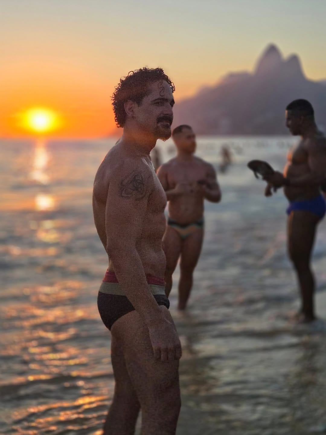 Post 8 by Gustavo  Soares Nutricionista on Instagram (carousel)