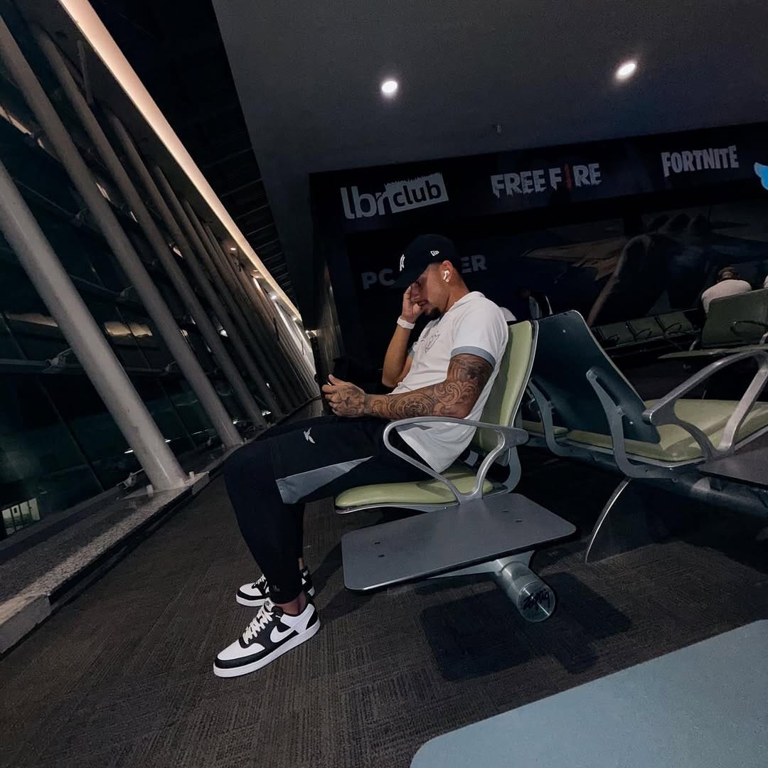Post 6 by Matheus Baraka on Instagram (carousel)