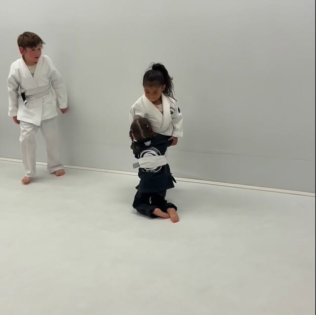 Post 8 by JEYSEN SANTIAGO BJJ on Instagram (video)