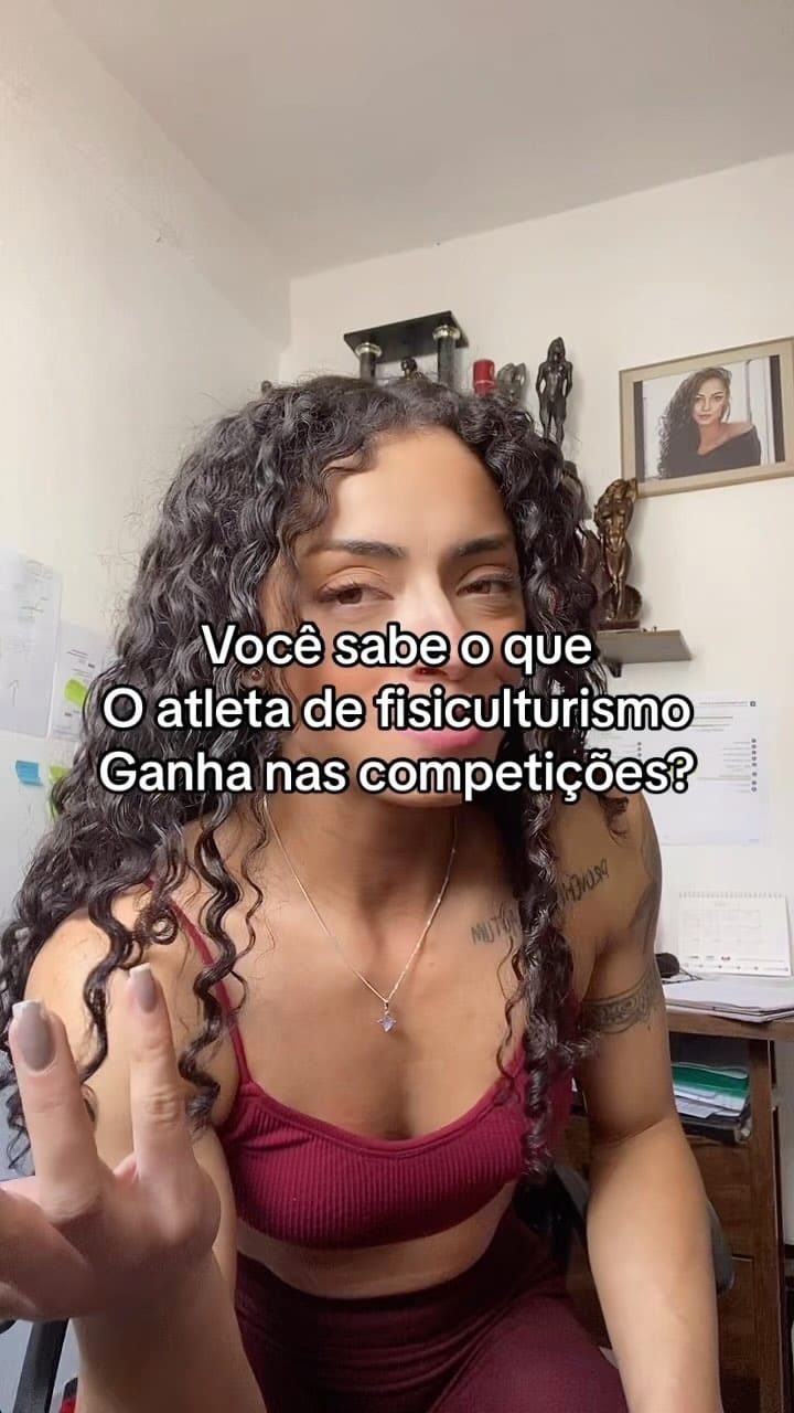 Post 10 by 𖥸Amanda Padilha𖥸 on Instagram (video)