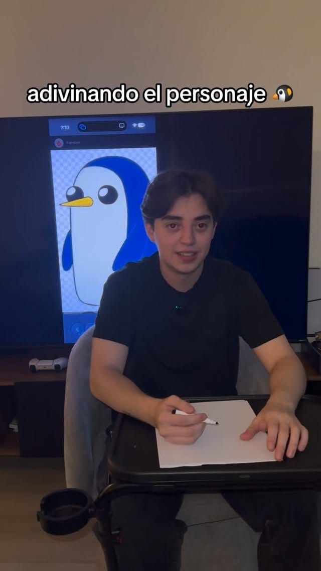 Post 3 by Leonardo Pizaña on Instagram (video)