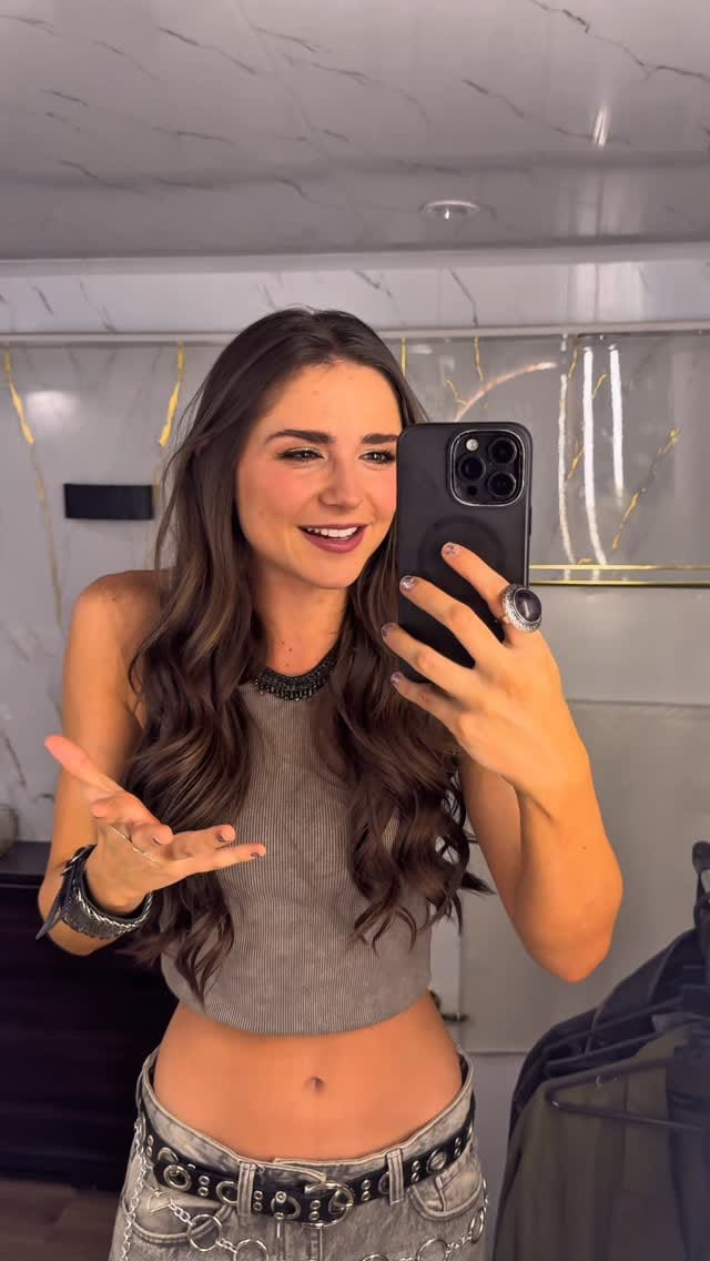 Post 8 by Giovanna Reynaud on Instagram (video)