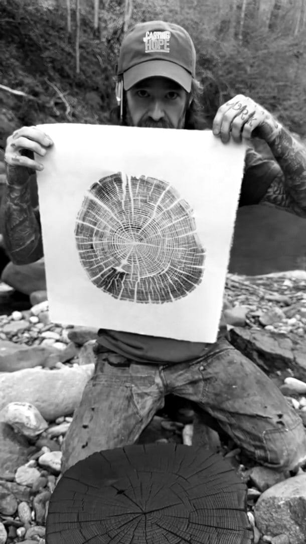 Post 9 by DUENDE | Black&White Artworks ✪ on Instagram (video)