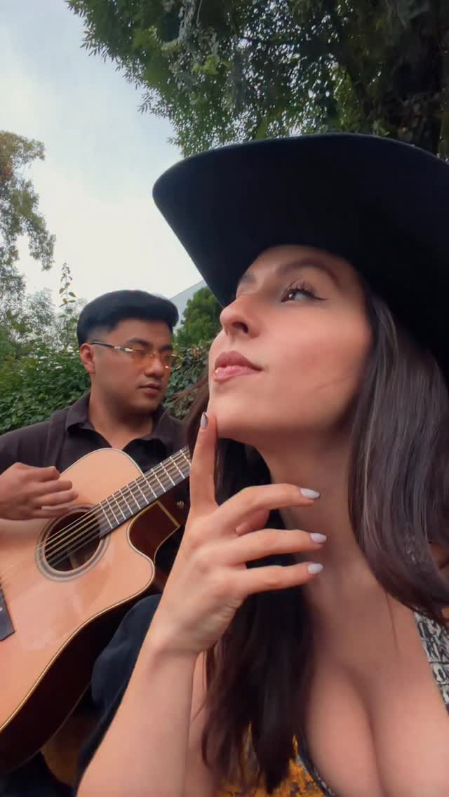 Post 4 by S O F I S A A R  ✮ on Instagram (video)