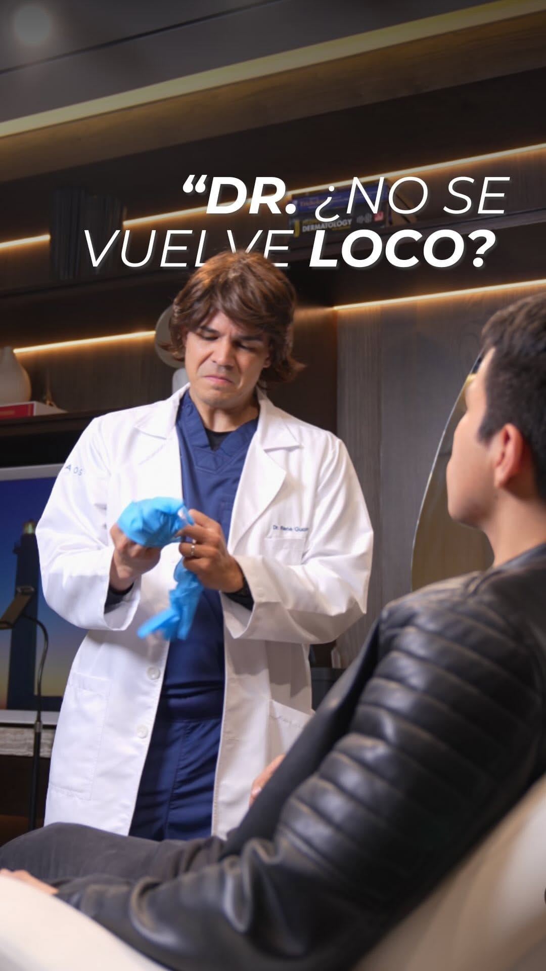 Post 4 by Dr. René Gucon | Dermatología Artística on Instagram (video)