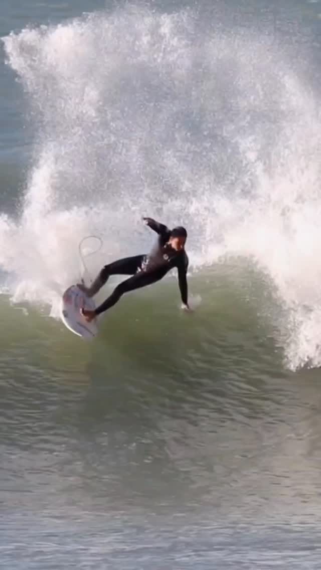Post 1 by Luan Wood on Instagram (video)