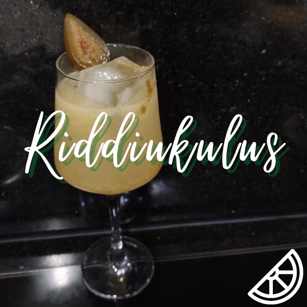 Post 6 by Aprenda Bebidas para Festas on Instagram (carousel)