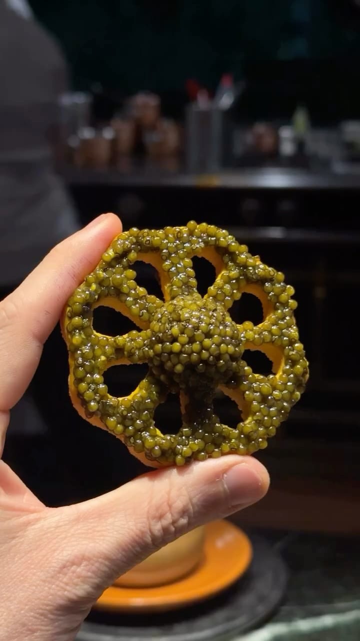 Post 7 by Lucho Martínez on Instagram (video)