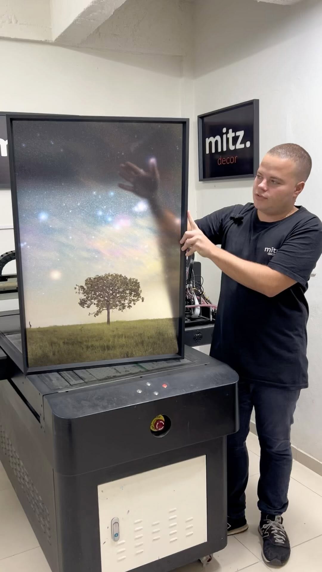 Post 8 by Kiko Fairbairn on Instagram (video)