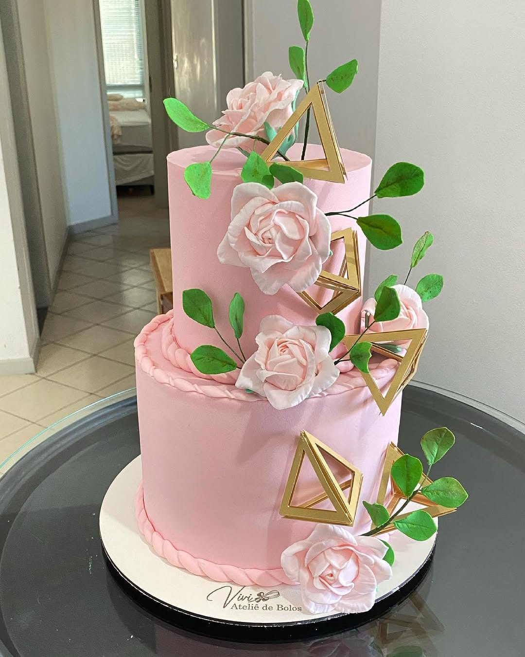 Post 9 by Bolos Personalizados on Instagram (image)