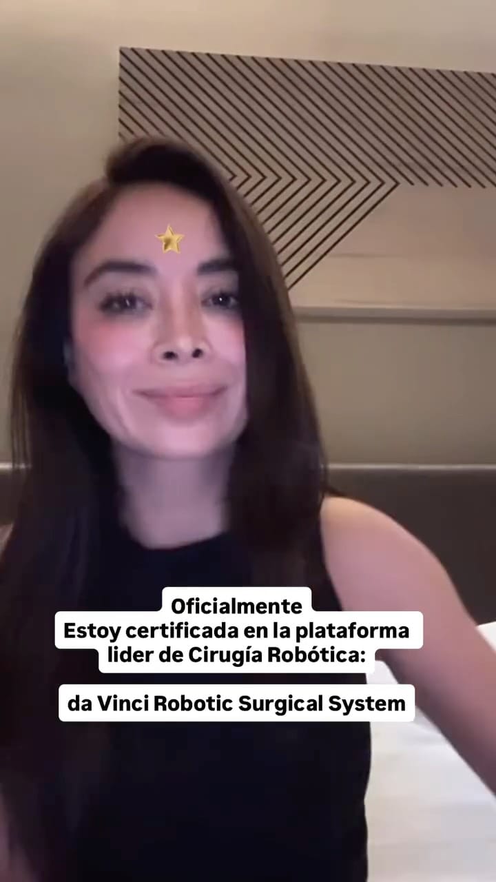 Post 2 by Dra. Marina Mora on Instagram (video)