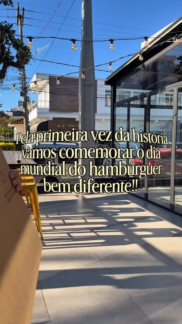 Post 6 by Flame Burger ® on Instagram (video)