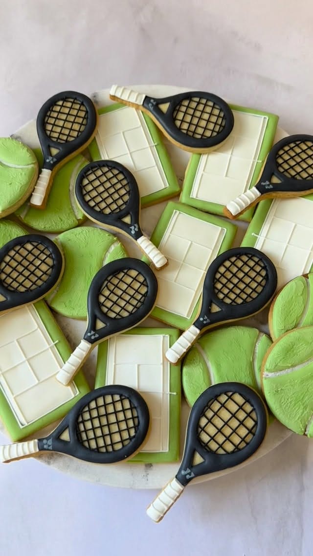 Post 5 by 🍪Sonia Ji Young / Biscoitos Decorados on Instagram (video)