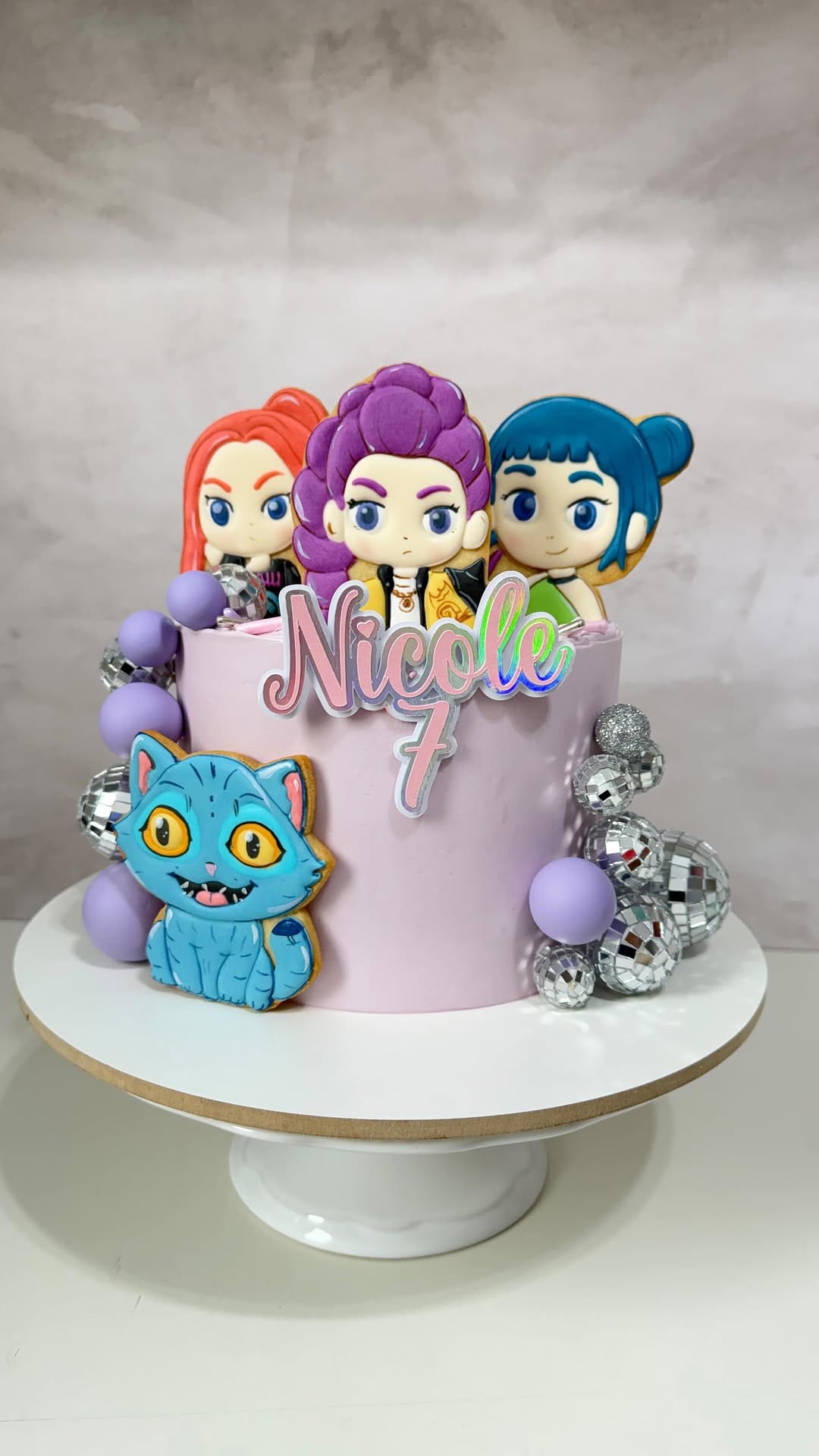Post 10 by 🍪Sonia Ji Young / Biscoitos Decorados on Instagram (video)