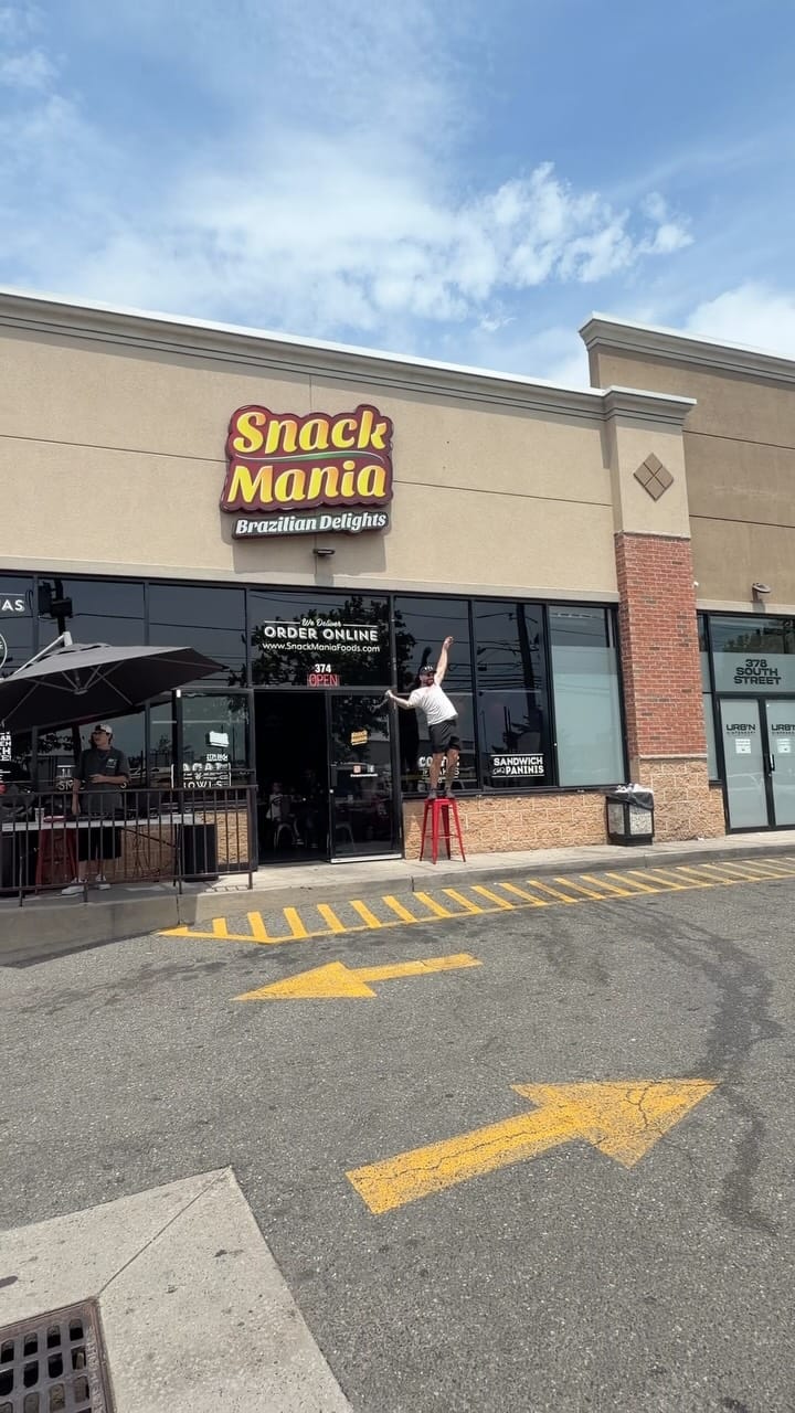 Post 1 by Snack Mania on Instagram (video)