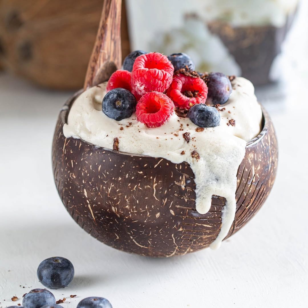 Post 1 by AmaVida • smoothiebowl .Acai on Instagram (image)