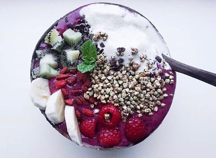 Post 2 by AmaVida • smoothiebowl .Acai on Instagram (image)