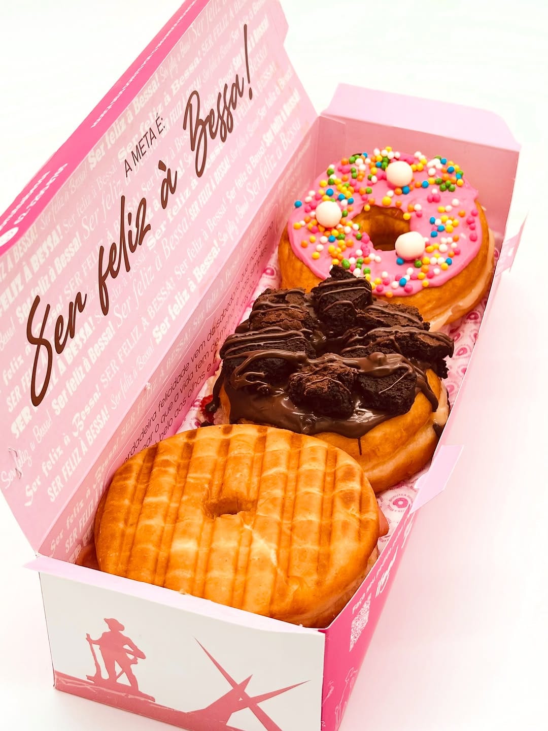 Post 3 by Donuts À Bessa on Instagram (image)