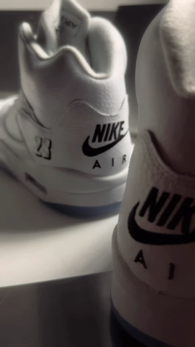 Post 3 by Alive Premium Store on Instagram (video)