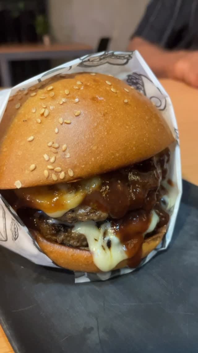 Post 3 by Euro Food on Instagram (video)