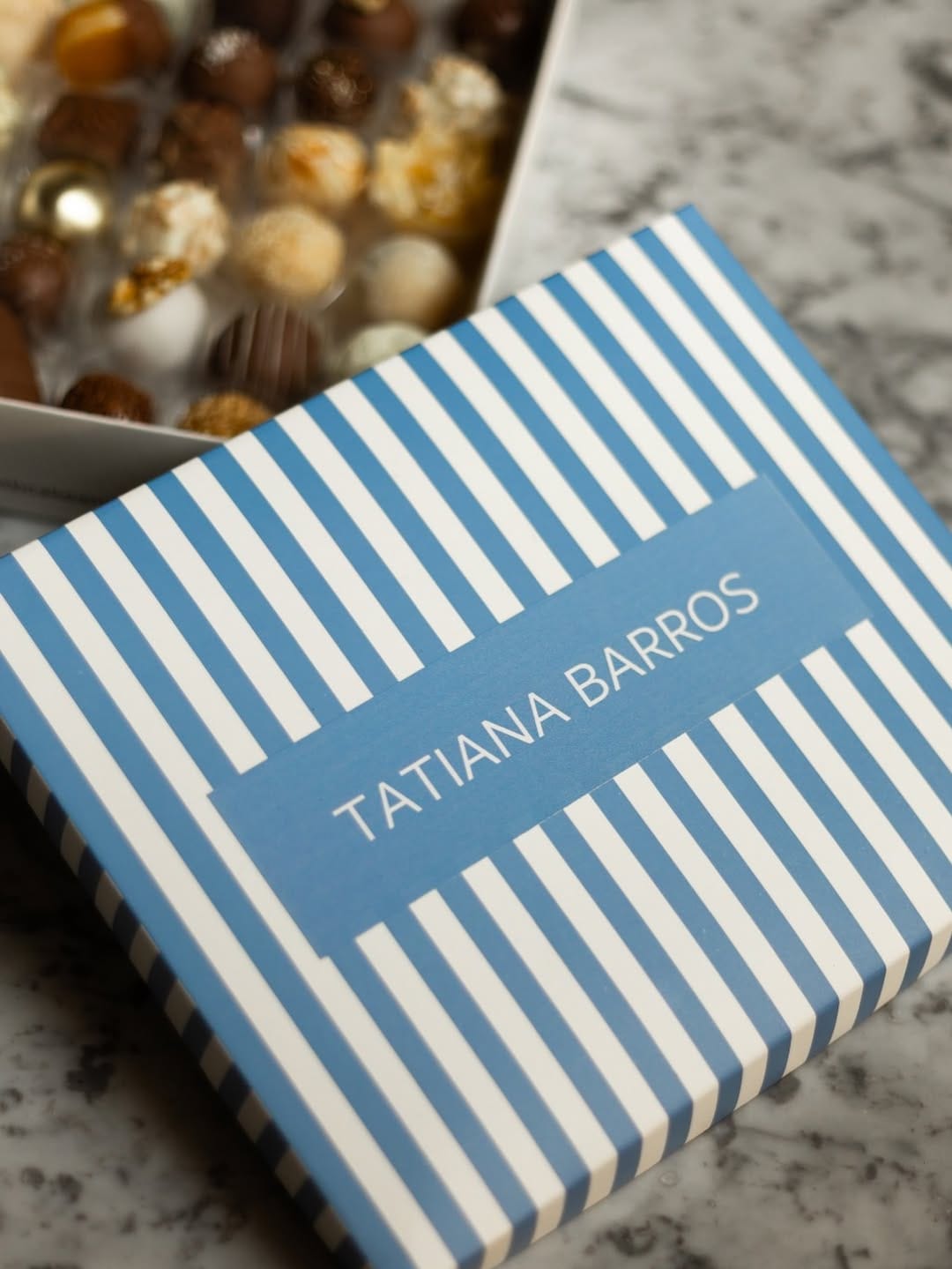 Post 4 by Tatiana Barros Cake and Sweet on Instagram (image)