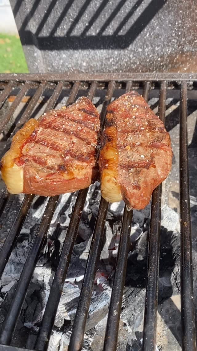 Post 2 by Everton Leal BBQ on Instagram (video)