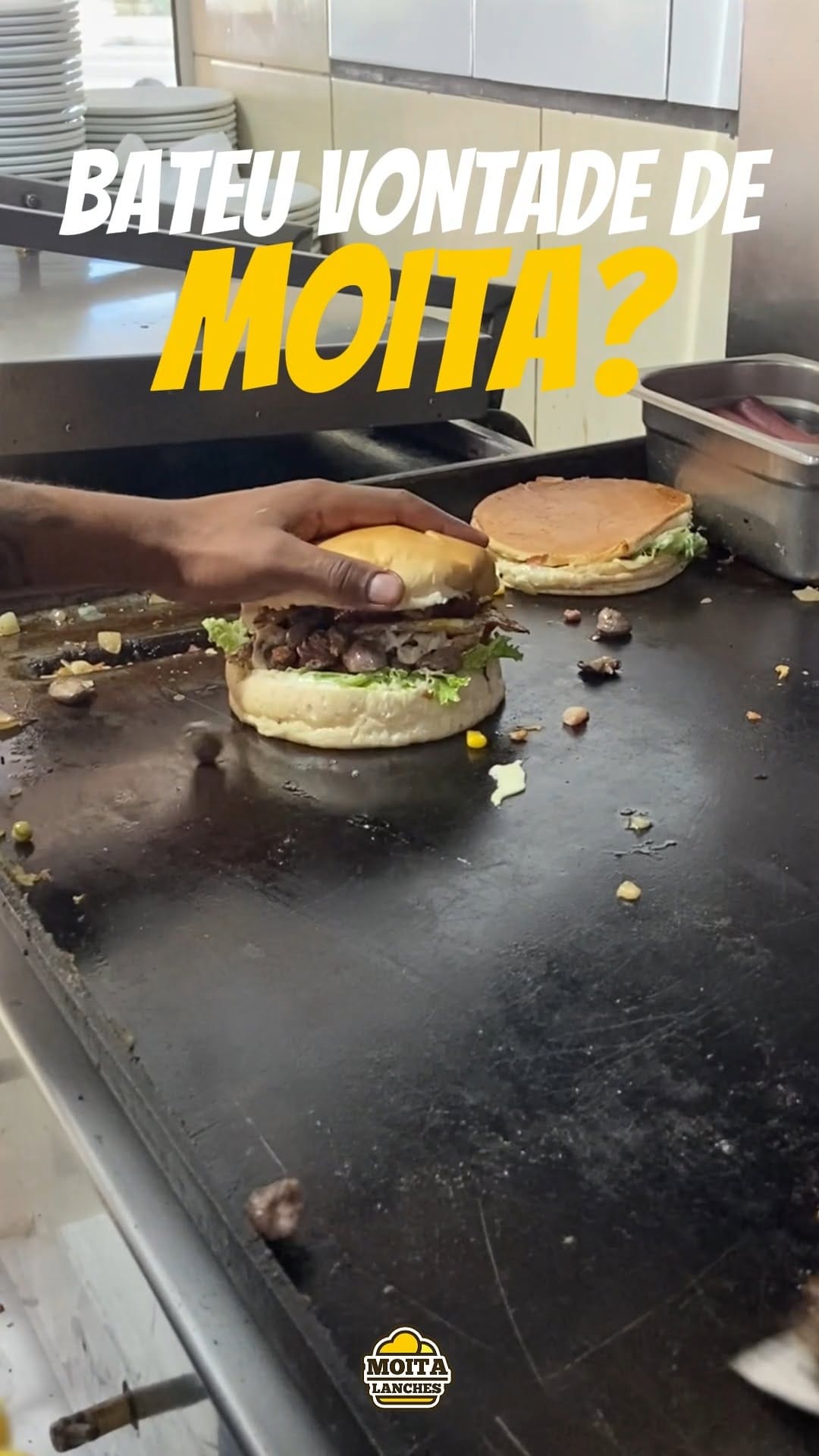 Post 1 by Moita Lanches on Instagram (video)