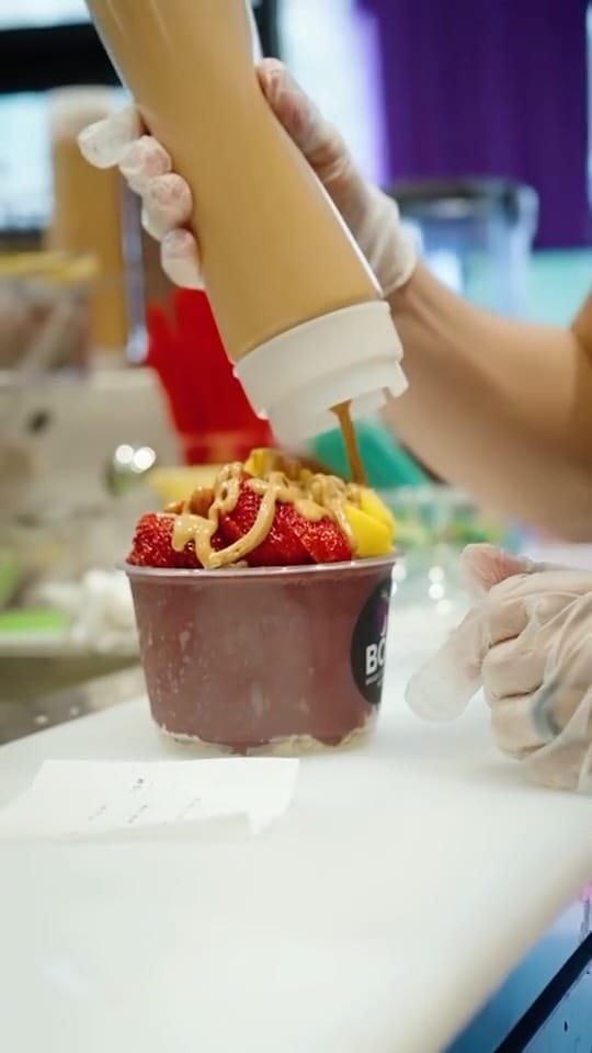 Post 9 by BOA Acai Bowls on Instagram (video)