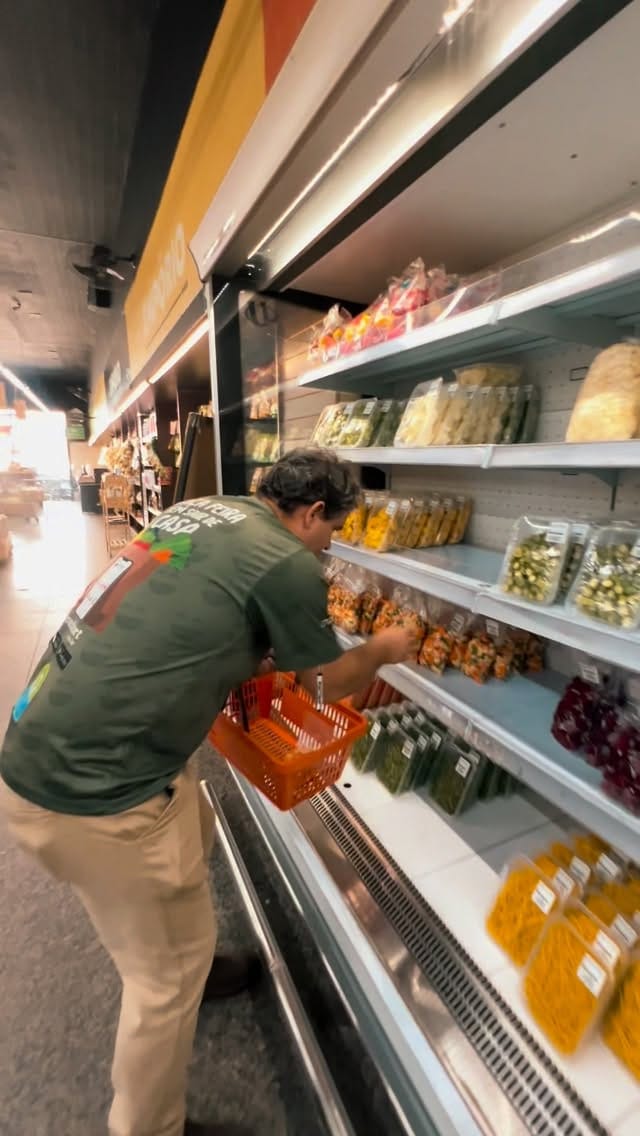 Post 1 by Levee | 🍉 Hortifruti 🫘 Empório 🧀 Frios on Instagram (video)