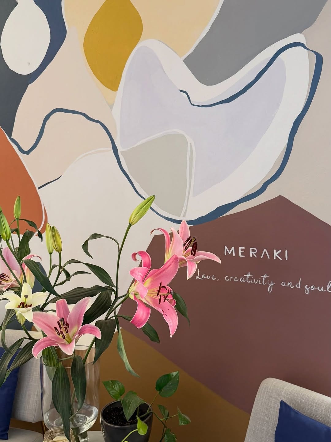 Post 3 by Casa Meraki - Good Hosting on Instagram (image)