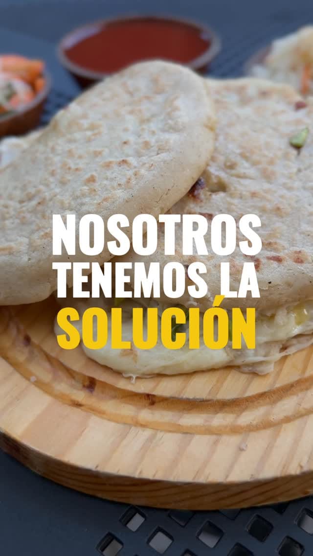 Post 2 by La Casa De Las Pupusas on Instagram (video)
