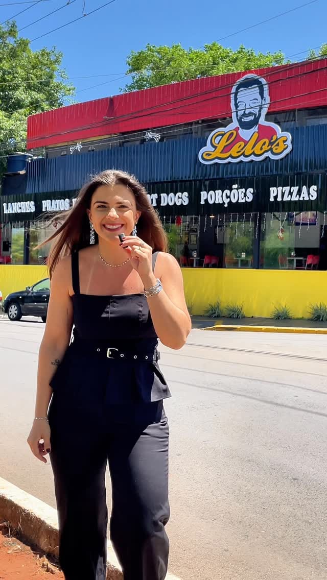 Post 7 by Lelo's Burger & Grill on Instagram (video)