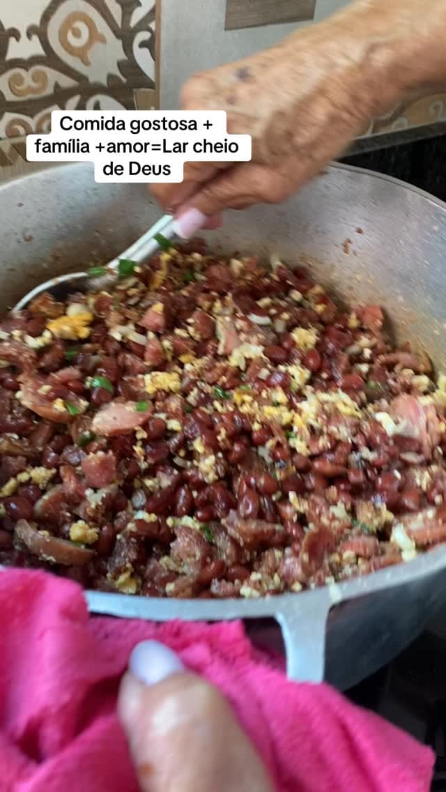 Post 6 by kênia Cristina on Instagram (video)