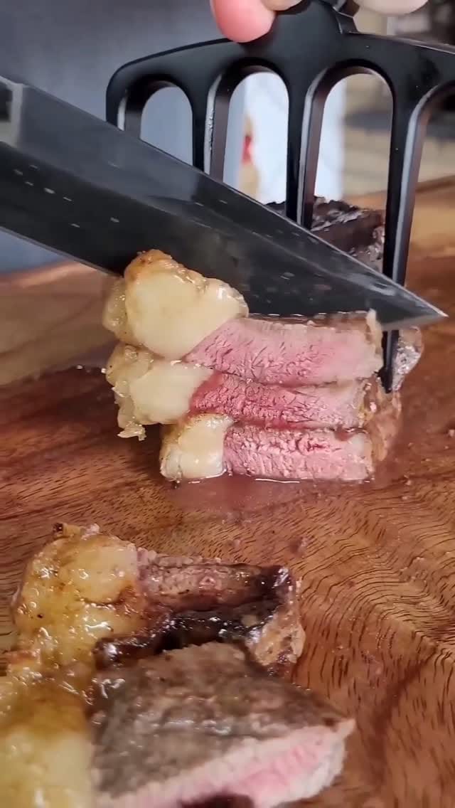 Post 2 by Ebeef Boutique de Carnes on Instagram (video)