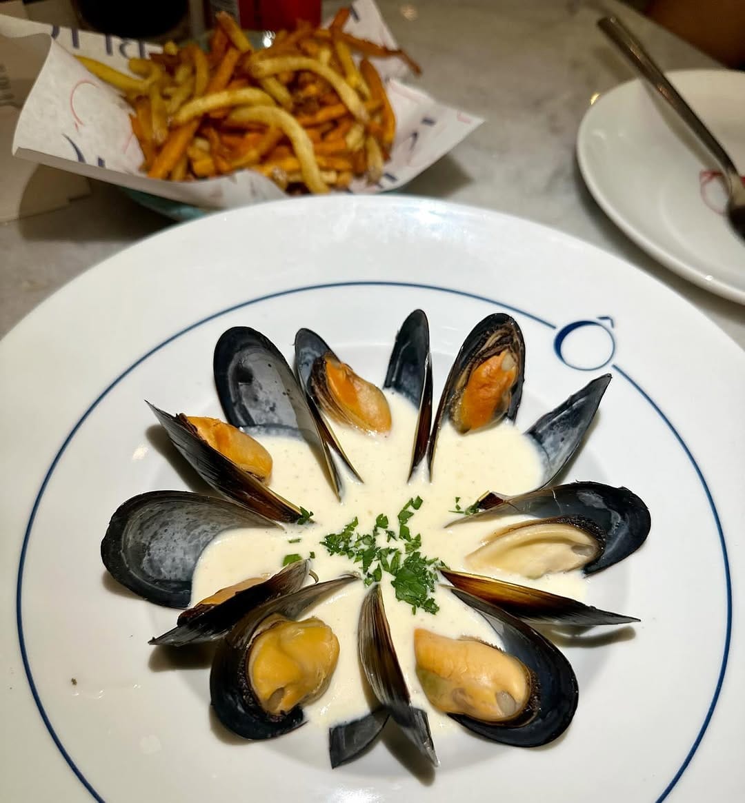 Post 7 by Go With Food on Instagram (carousel)