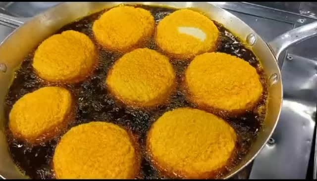 Post 6 by Acarajé da Marília on Instagram (video)