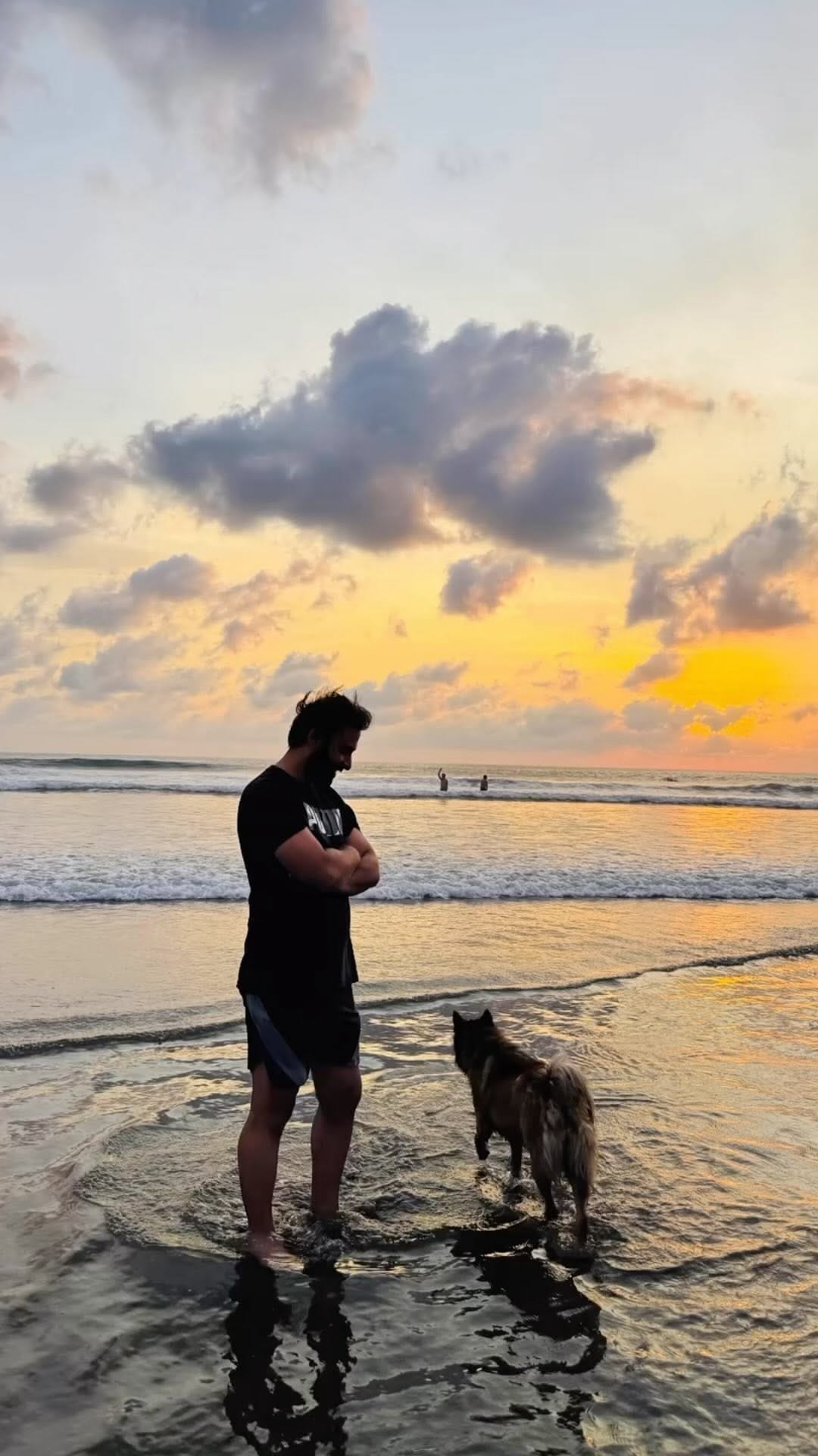 Post 9 by Rashid Ashfaq on Instagram (video)