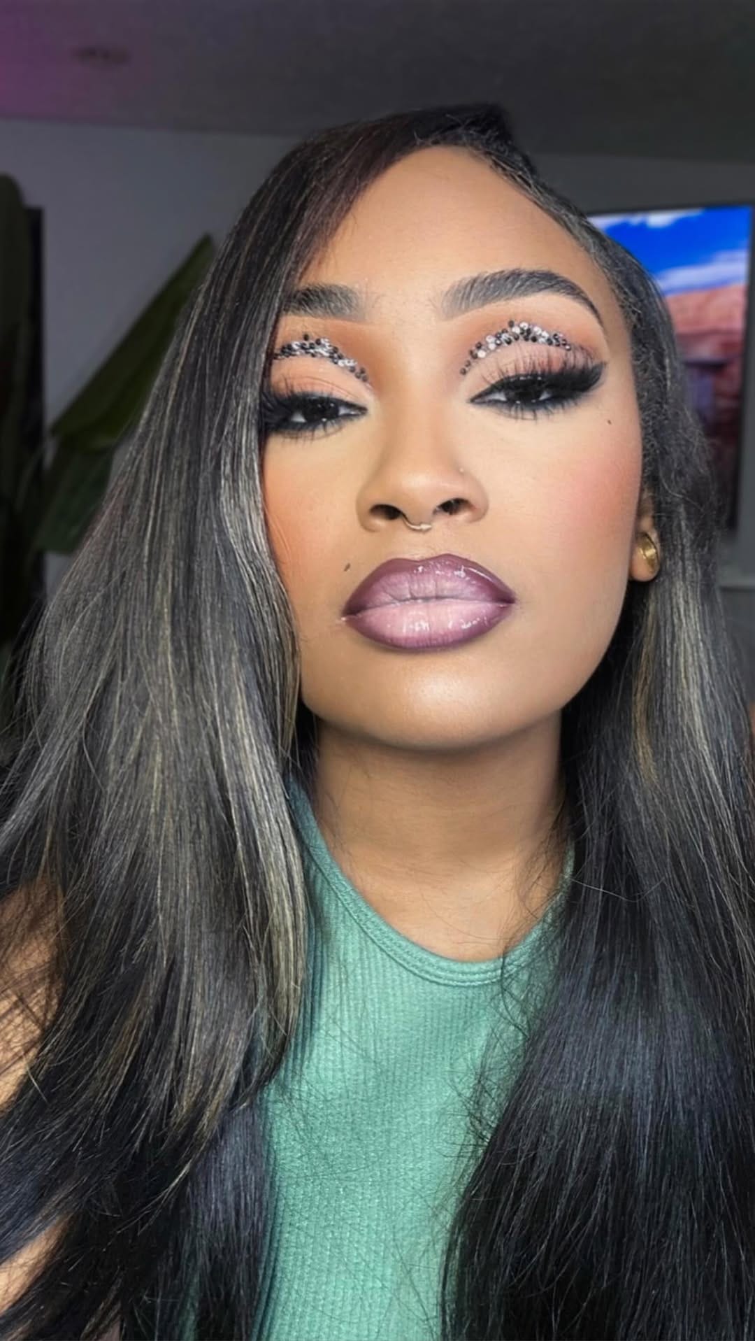 Post 9 by Miss Chriss on Instagram (video)