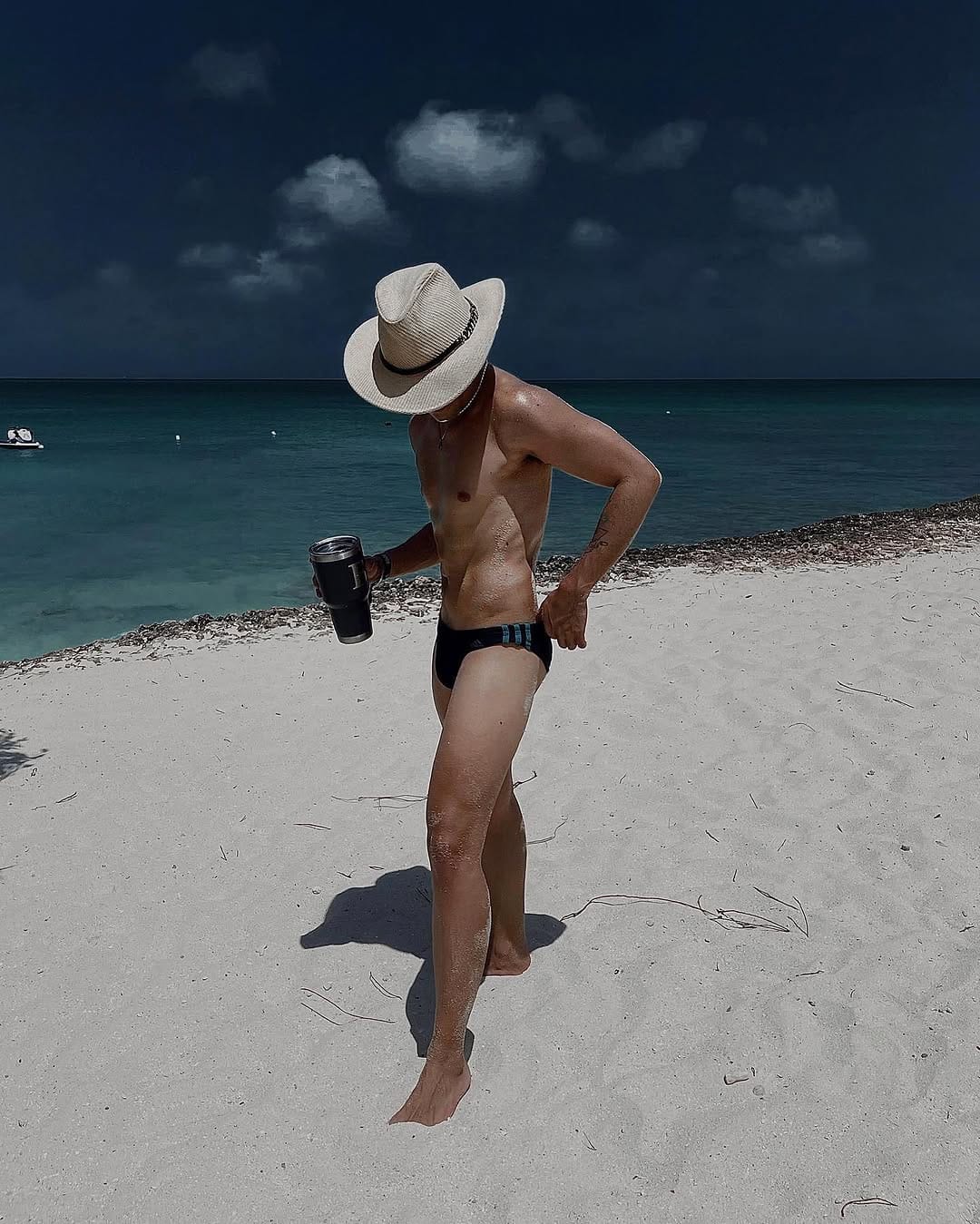 Post 10 by Bryan Romero on Instagram (image)