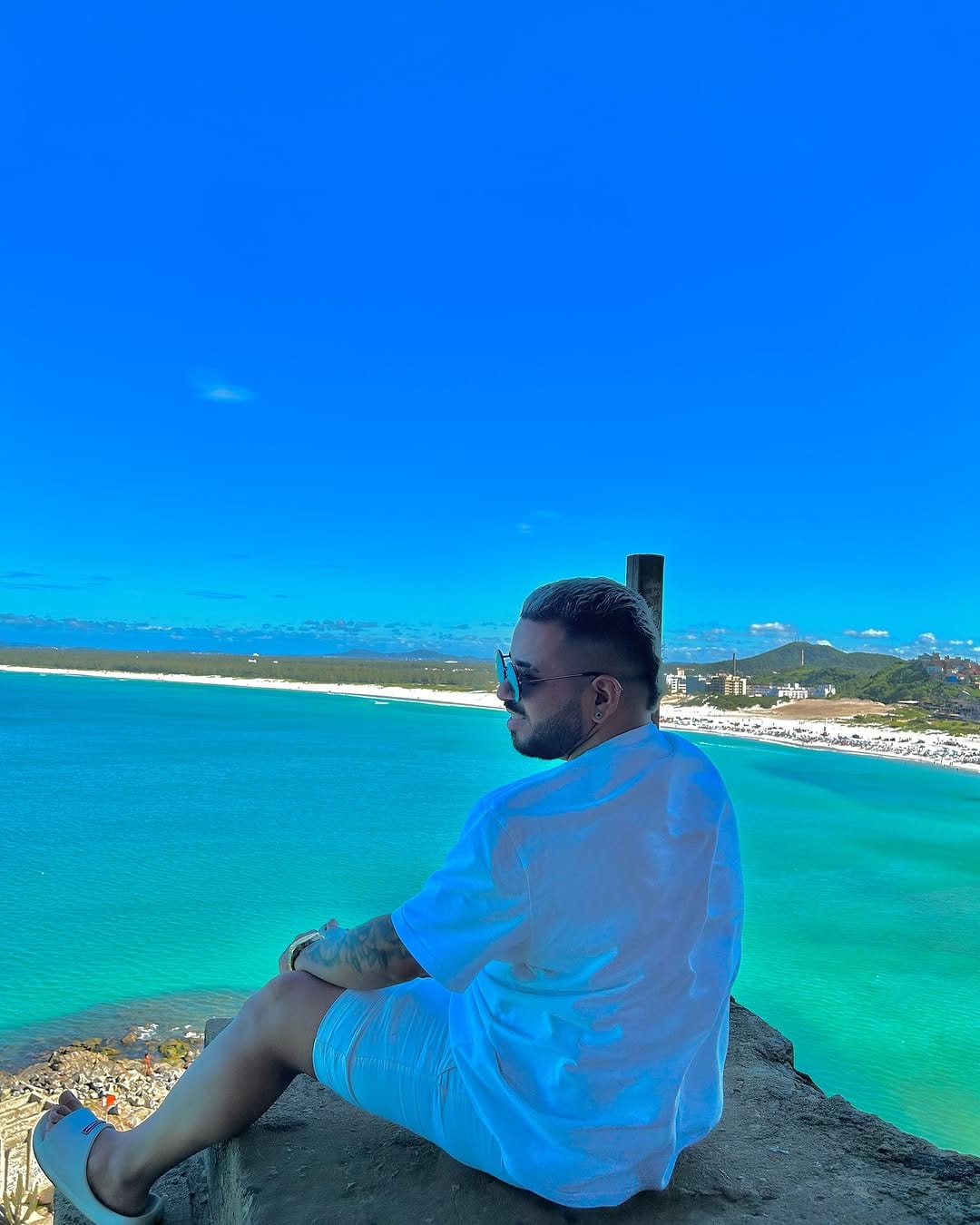 Post 5 by 😎 Miguel Barbosa ✈️ on Instagram (carousel)