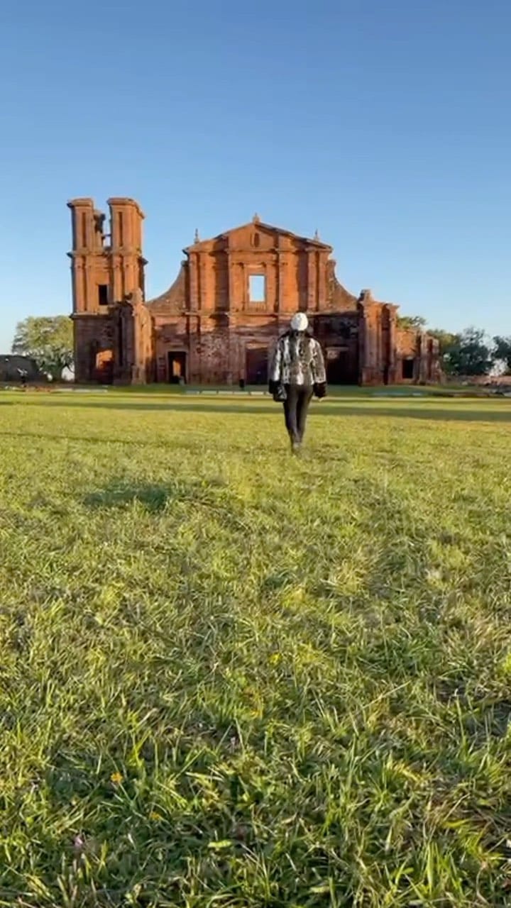 Post 5 by Experiências de Viagem on Instagram (video)