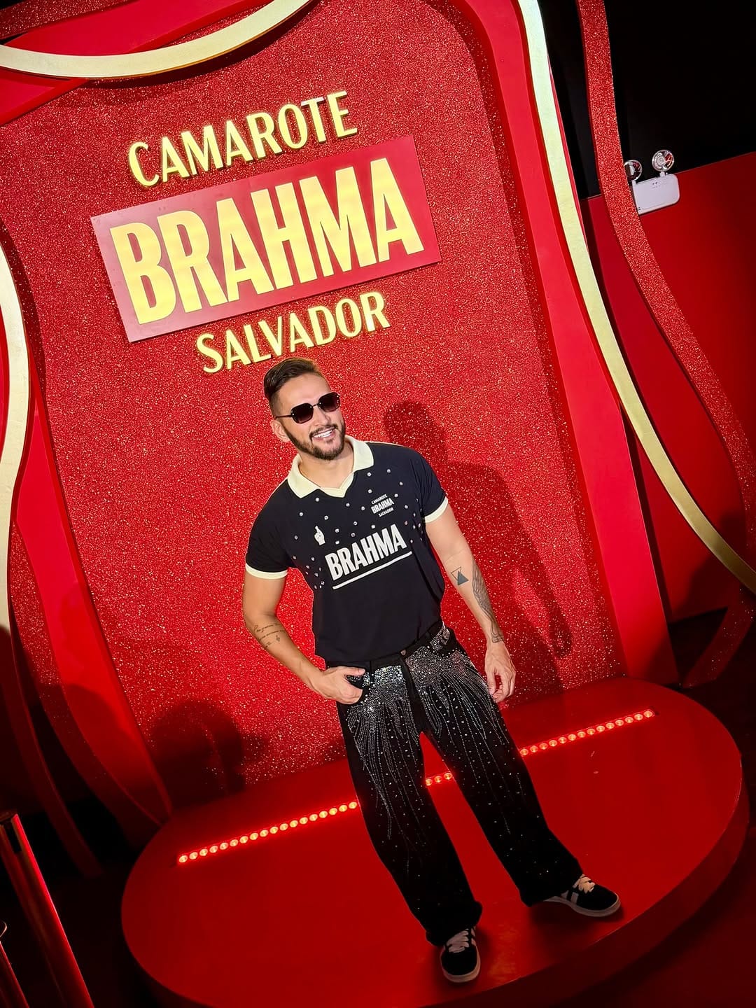 Post 4 by Neto Cardoso on Instagram (carousel)