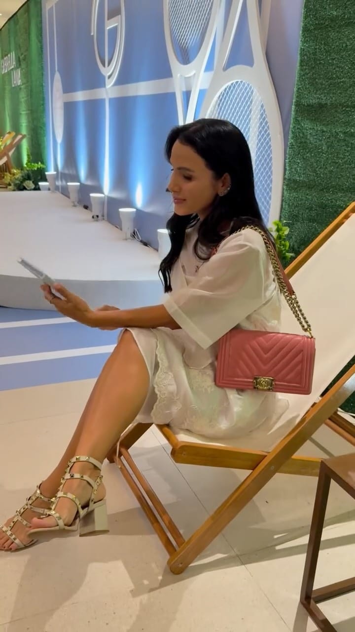 Post 7 by Monique Grandini on Instagram (video)