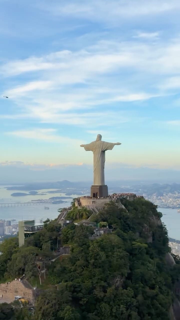 Post 2 by Soph Meakin on Instagram (video)